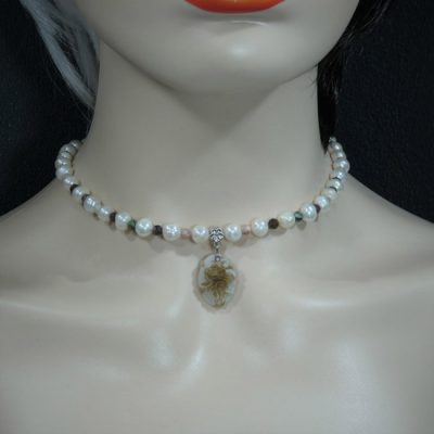 Чокър с камея и речни перли 3629